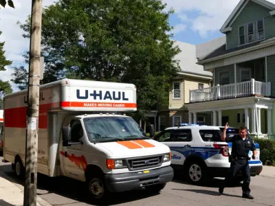 Who’s moving to Boston? U-Haul shares new report.