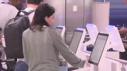 Post-Thanksgiving travelers see flights canceled and delayed after winter storm