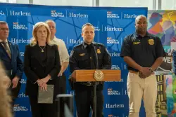 2 men arrested after off-duty Border Patrol agent shot in Manhattan, DHS says