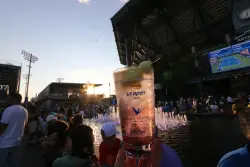 Can't get to the U.S. Open? You can still get 'Honey Deuces' throughout NYC